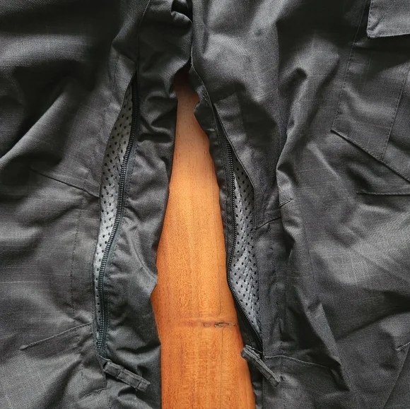 Ride Snow Pants - Picture 2 of 12